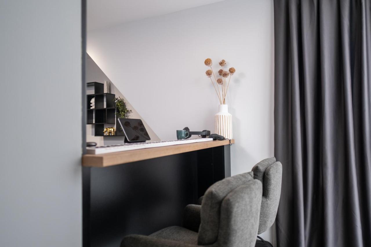 Chic 1Br Apartment With Balcony In Plovdiv Exterior photo